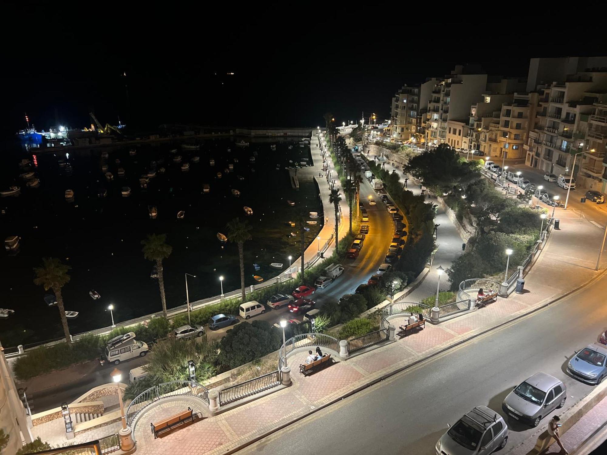 Апартаменты Sea View Penthouse Сент-Полс-Бей Экстерьер фото
